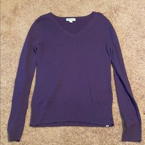 Rippled purple v-neck